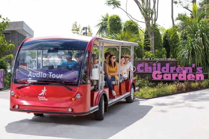 Singapore: Outdoor Audio Tour at Gardens by the Bay - Rain, timing, and what “non-refundable” means for your plan