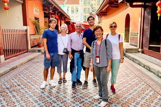 Singapore Private Custom Full-Day Tour with Licensed Local Guide - Meet your guide and set the tone before you step outside
