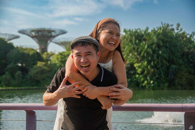 Singapore: Professional photoshoot at Gardens by the Bay - The 15 to 45 Minute Photoshoot Flow