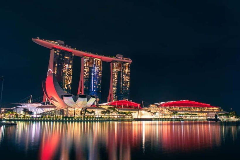 Singapore River Cruise, Garden Rhapsody & Spectra by CYT - The Singapore River Cruise: 30 Minutes of Heritage Meets Modern