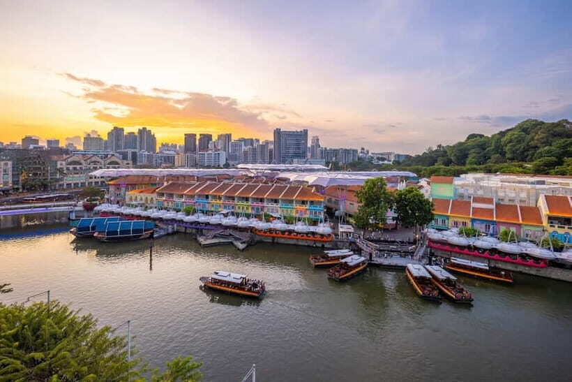 Singapore River Cruise, Garden Rhapsody & Spectra by CYT - Merlion Park at Golden Hour: Skyline Photos Without the Chaos