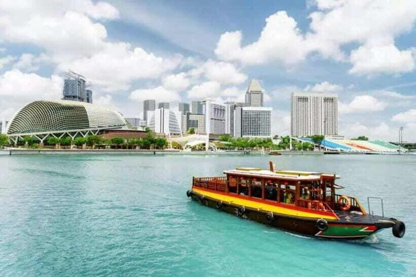Singapore River Cruise, Spectra & Garden Rhapsody Light Show - Merlion Park Photo Stop: Short, Iconic, and Actually Useful