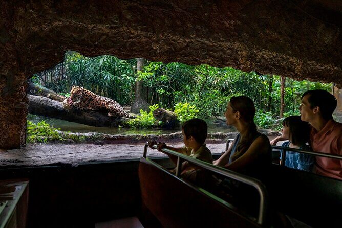 Singapore: River Wonders Entry Ticket - Freshwater aquariums and the Amazon Flooded Forest route