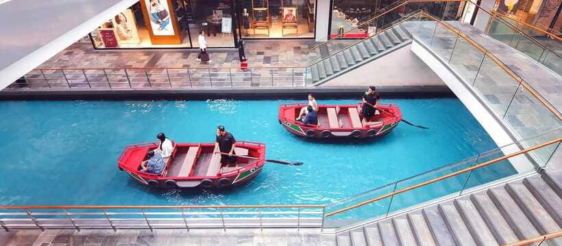 Singapore: Sampan Boat Ride Ticket at the Marina Bay Sands - Who should book, and who should skip