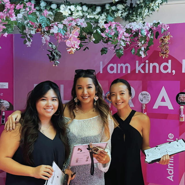 Singapore: Scent Crafting Workshop with Rainforest Orchids - Mixing at the digital perfume bar: your blend, your balance