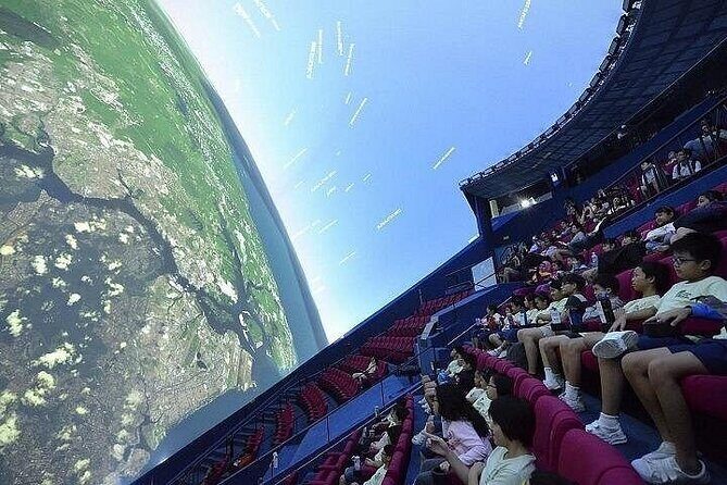Singapore: Science Centre E-Ticket - Omni-Theatre 3D: 8K dome movies for big-screen wow