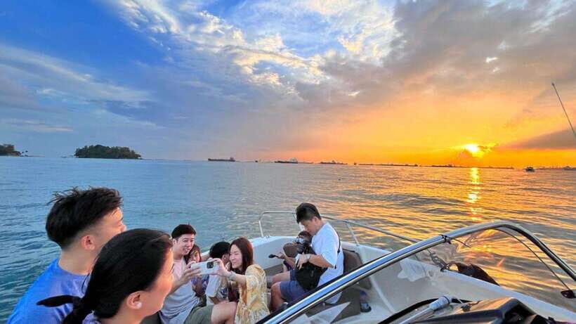 Singapore: Southern Island Cruise & Dining at Clubhouse - Key Points at a Glance