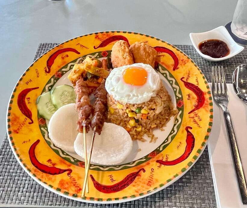 Singapore: Southern Island Cruise & Dining at Clubhouse - Who this is (and isn’t) for: motion, mobility, and blood pressure