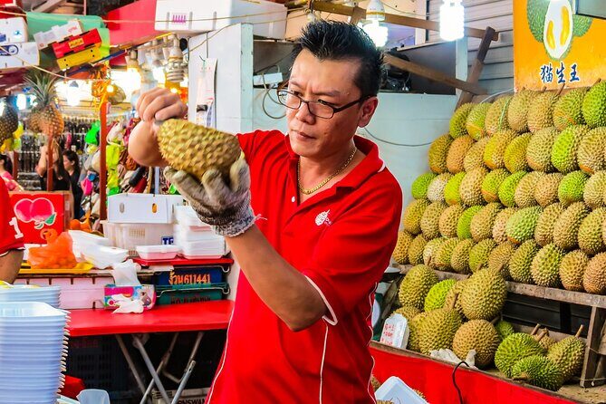 Singapore Street Food Tour with a Local: A Feast for Foodies 100% Personalized - Stop-by-stop: what you’ll taste across the hawker route
