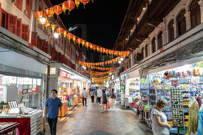 Singapore: UNESCO Street Food & Cultural Experience - Chinatown: Where First Impressions Meet Hawker Reality