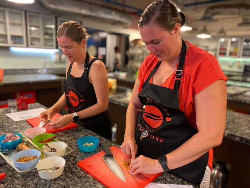 Singaporean Cooking Class With A Professional Chef - What You Actually Get: Apron, Recipes, and Lunch Worth Showing Up For
