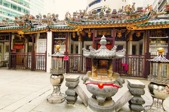 Singapore's Historic Chinatown Walking Tour with Lunch - Sky Garden at CapitaSpring: a smart start above Chinatown