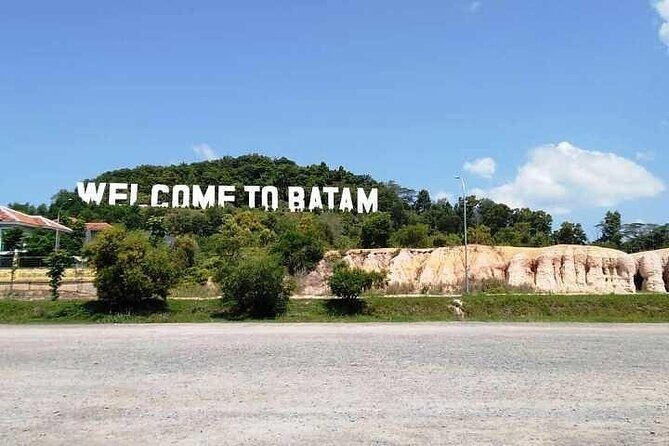 SMALL GROUP: Batam day tour with Ferry, 1-hour Massage, and Lunch from Singapore - Shopping stops: don’t let them surprise you