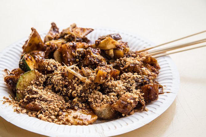 Small Group: Michelin and Local Hawker Food Tour with 9 tastings - Stop 5: Chinatown Street Market and the Hawker Chan Connection
