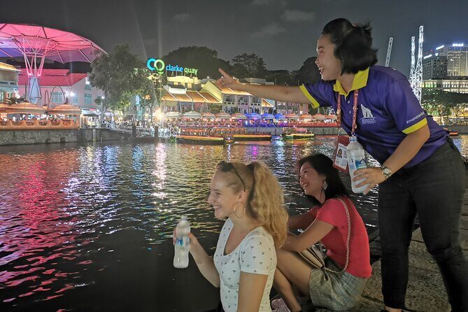 Small Group: Singapore Street Food & Night Tour with 9 tastings - Fullerton Hotel to Merlion Park: classic skyline moments