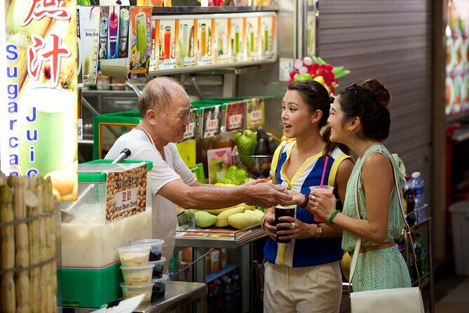Small Group: Singapore Street Food & Night Tour with 9 tastings - Guide style and small-group perks that make it easier