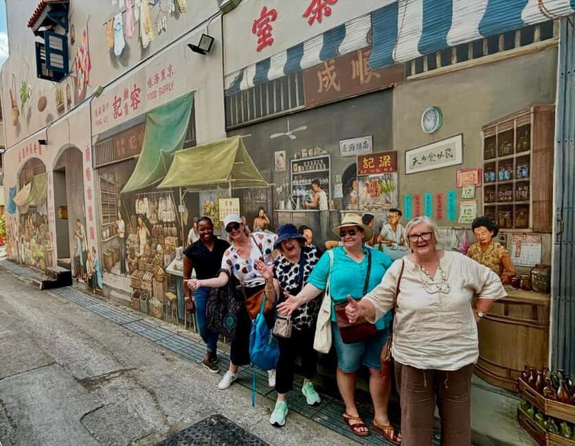 Tasting Trails: Chinatown OR with Kampong Glam, Little India - Starting at Bee Cheng Hiang and getting your bearings fast