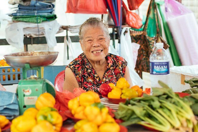 The Award-Winning PRIVATE Food Tour: 10 Tastings of 3 Cultures - Why This Private Hawker Tour Works in 3 Hours