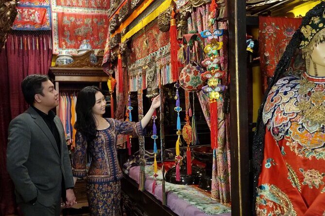 The Peranakan Mansion - Experience Singapore's Unique Culture - The 2-hour flow: talk, guided tour, and snackable culture