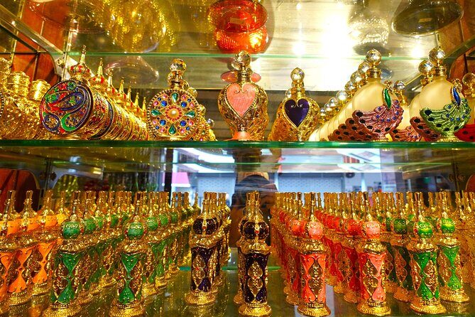 Thread of Faith and Fabric: Singapore Kampong Glam Walking Tour - Key highlights worth planning for